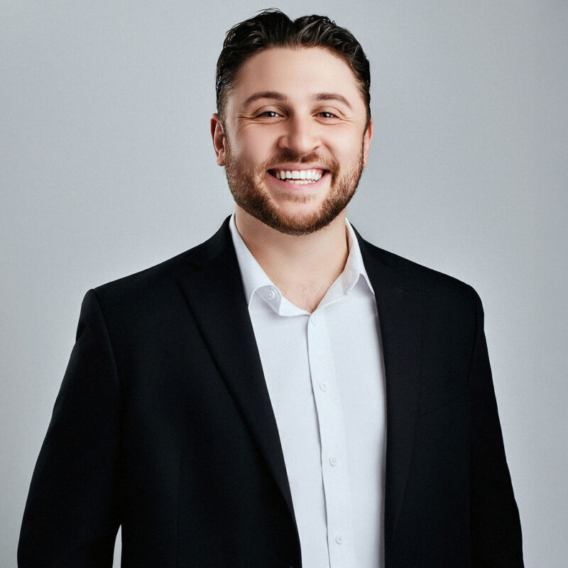 Eli Smith's Headshot