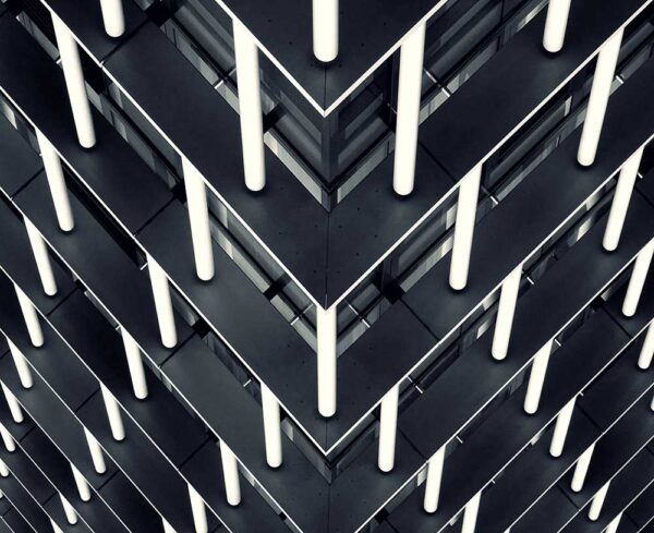 lights and hard edges coming to a point at the center of the image